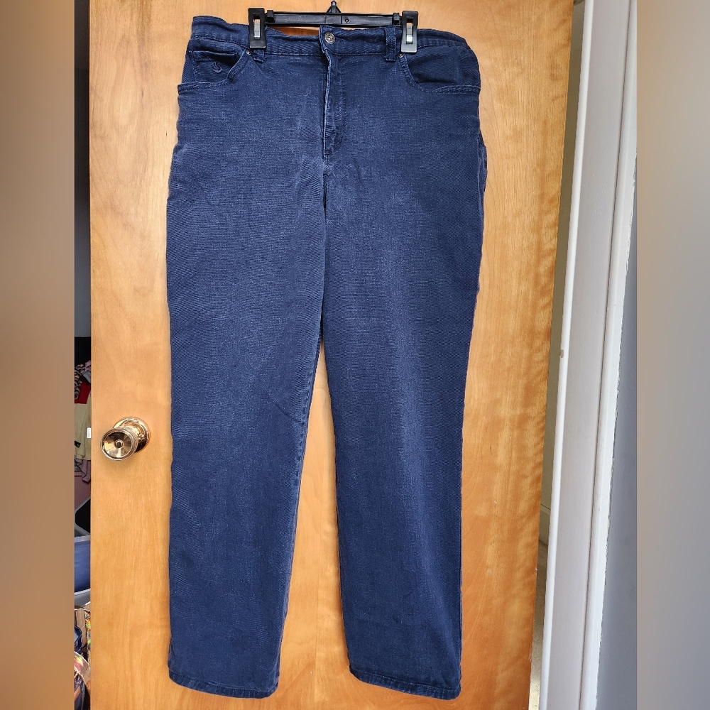 Gloria Vanderbilt Deep Blue Jeans